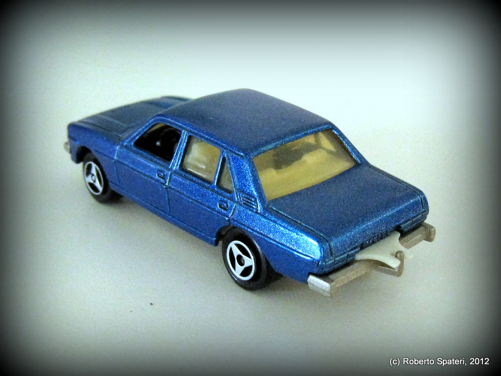 Majorette Peugeot 604 (n.238)